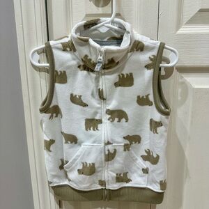 Carter's Bear Fleece Vest unisex 24m, Brand New, White And Cream, Zips, Pockets
